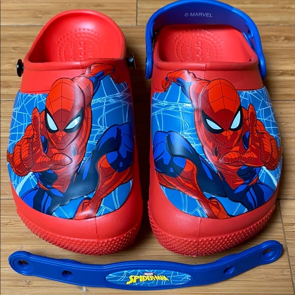 spiderman light up crocs